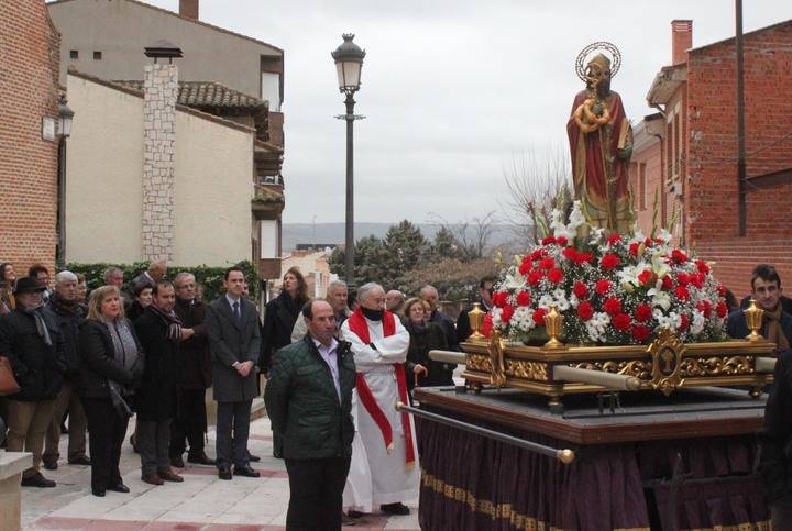 San Blas regresó a su cita anual con Cabanillas, en una mañana desapacible 