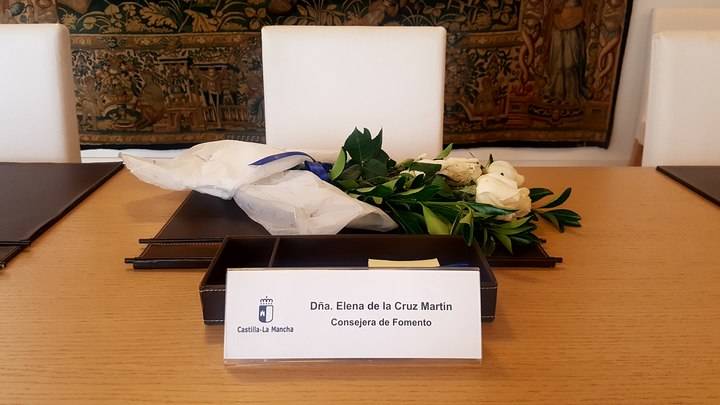 Page y el Consejo de Gobierno trasladan su pesar y sus condolencias por el triste fallecimiento de Elena de la Cruz