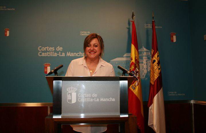 Martínez: “Page ha demostrado que no cree en la igualdad marginando totalmente a los Centros de la Mujer”