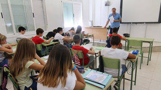 CSIF se queja de que algunos profesores de Castilla-La Mancha tendrán que trabajar en el mes de julio