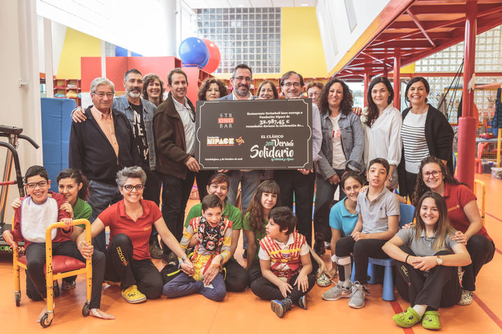 El V Vermú Solidario recauda casi 33.000 euros para la Fundación Nipace
