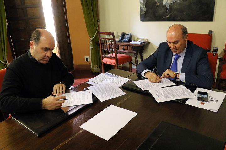 Ayuntamiento y Obispado renuevan su convenio para restaurar edificios religiosos en las pedanías de Sigüenza