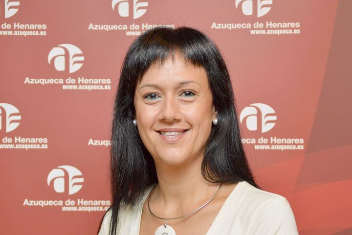 Silvia García: “Estamos cansados de que el alcalde de Azuqueca de Henares gobierne desde la falta de respeto a la oposición y a los vecinos”