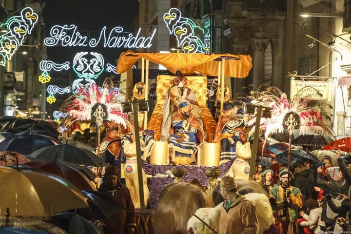 Ocho carrozas, más de 350 figurantes, 100 animales, música y bailes acompañarán a Melchor, Gaspar y Baltasar en la Cabalgata de Reyes de Guadalajara