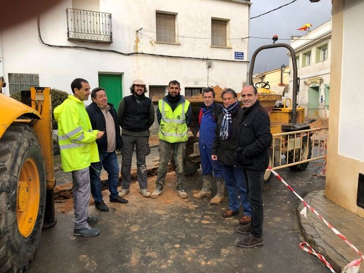 La Diputación realiza obras de pavimentación y renovación de redes en Espinosa, Miralrío, Cañizar y Ciruelas