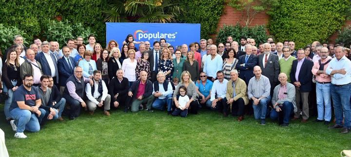 Paco Núñez mantiene un encuentro con los candidatos del PP a las Alcaldías de Guadalajara