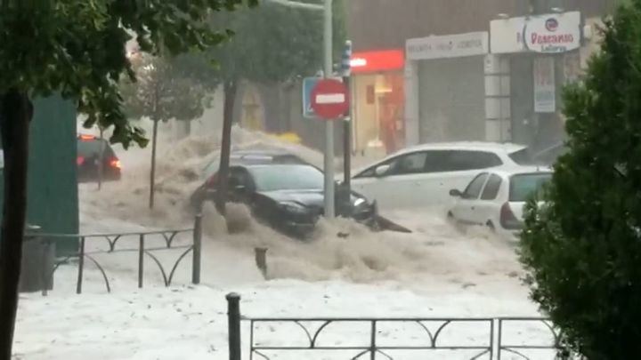 La tormenta provoca riadas y graves inundaciones al sur de la Comunidad de Madrid, sobre todo en Arganda y Alcalá de Henares