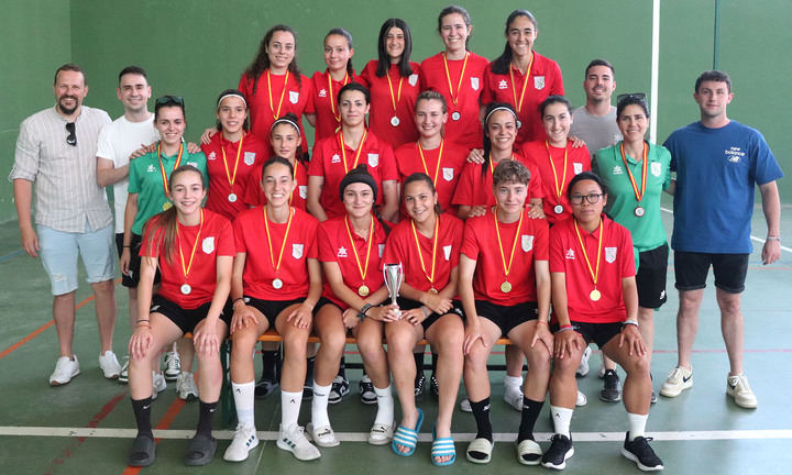 Fiesta del fútbol femenino en el II Torneo José Luis Ambrona