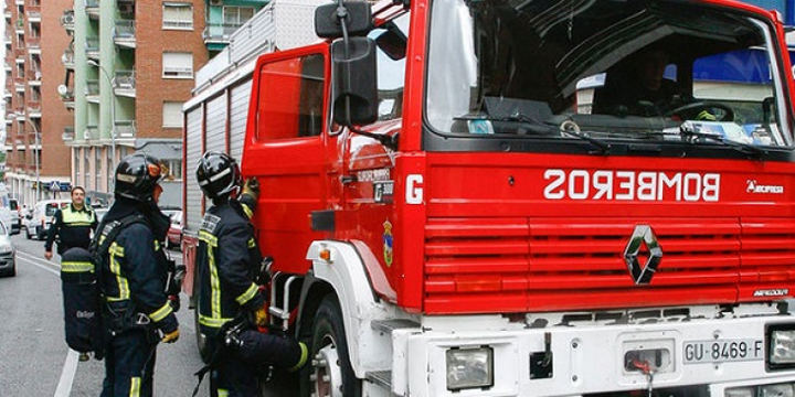 Dos afectados por inhalación de humo al incendiarse una cocina en Sigüenza