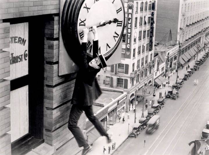 No se olvide del cambio de hora : La madrugada del sábado al domingo, a las tres serán las dos