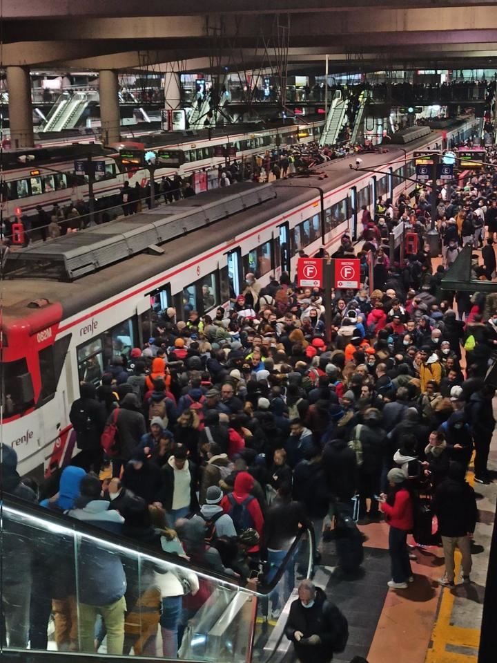 Una incidencia en la estación de Coslada provoca demoras en las líneas C2, C7 y C8 de Cercanías