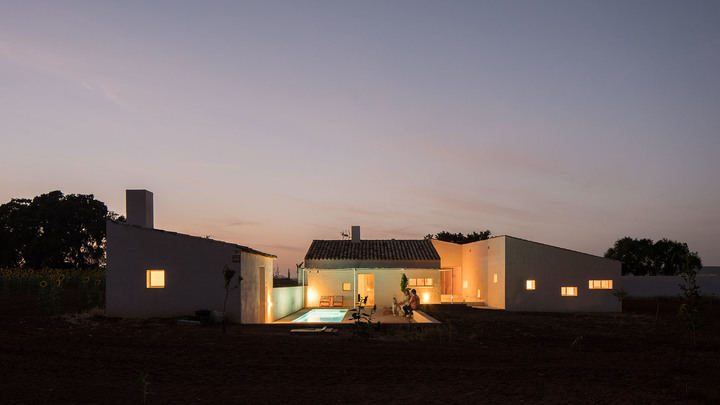 La "Casa de Campo" de Zafra de Záncara (Cuenca), Premio COACM Arquitectura Obra Nueva Vivienda