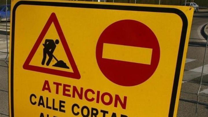 Este miércoles y jueves se cortará el tráfico en la vía de conexión entre polígonos de Guadalajara por obras