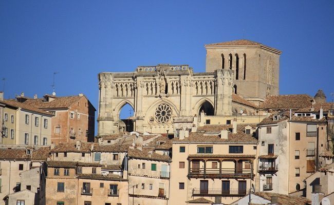 ‘Se ha escondido un crimen’, novedad del Festival de Novela Negra ‘Las Casas Ahorcadas’ que arranca el día 8 en Cuenca