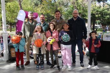 Más de 500 niños han participado en el segundo “Día del Dibujo Sostenible” en Guadalajara