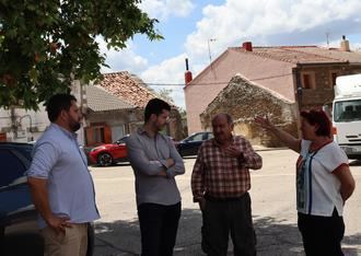 Los vecinos de Gascueña de Bornova se quejan de la falta de internet en la zona a pesar de tener instalada la fibra óptica