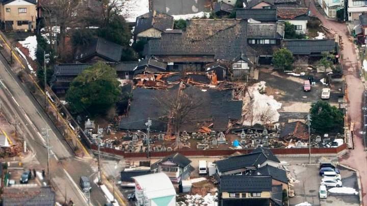 Japón informa de al menos 48 muertos por el terremoto de magnitud 7,6 en su costa occidental