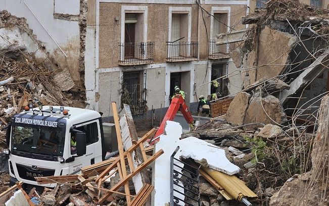 DANA : Encuentran el cuerpo de una tercera víctima, Jonathan, en Letur mientras continúa la búsqueda de los otros tres desaparecidos 