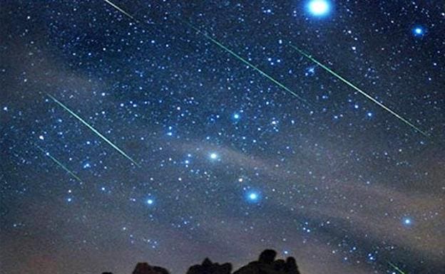 La lluvia de estrellas de las Perseidas alcanzará su pico de actividad entre este domingo y el martes