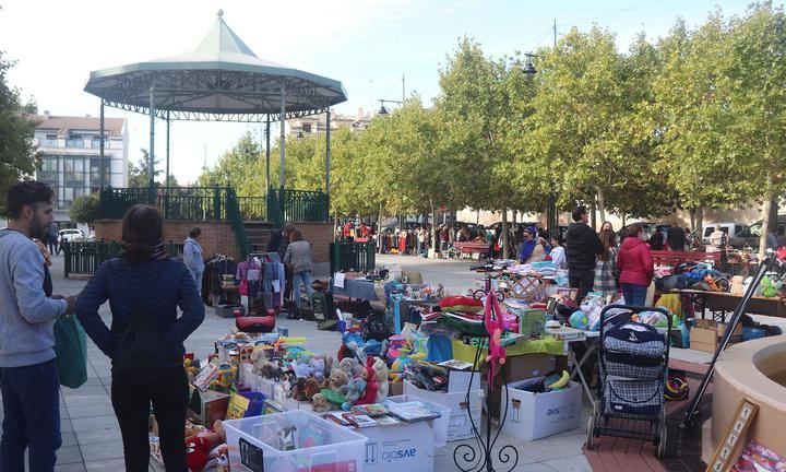 El Mercadillo de Segunda Mano de Cabanillas superó con nota su edición 13 