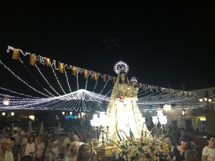 Pareja ya espera con ilusión sus fiestas patronales en honor a la Virgen de los Remedios (VER PROGRAMA)