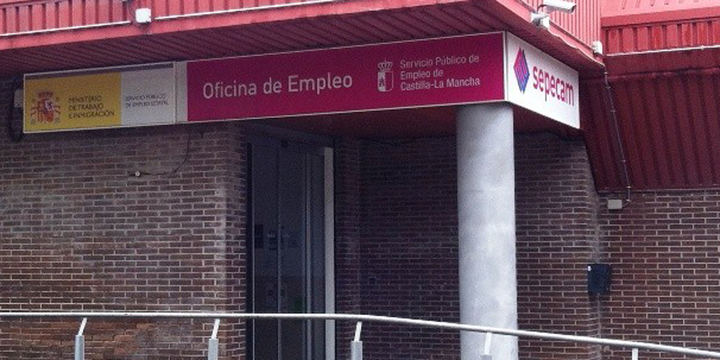 MAL DATO : El paro subió en 23.072 desempleados en Castilla La Mancha, un 14,15% más que en julio de 2019