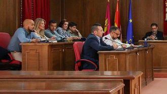 El PP de Azuqueca, único partido que vota en contra de la subida de precios “injustificada” del servicio ‘Azuverano’ propuesta por el gobierno municipal