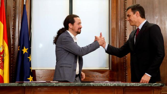 Siete de cada diez españoles aplauden la salida de Pablo Iglesias de la política