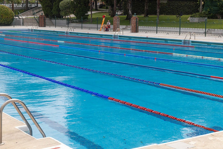 La piscina de verano de San Roque en Guadalajara inicia hoy la temporada de baño con la apertura al público