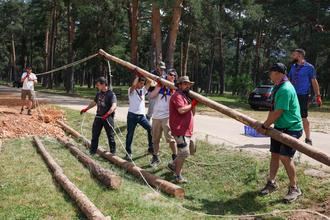 M&#225;s de 5000 j&#243;venes scouts de todo el mundo se dan cita en el campamento de Covaleda 