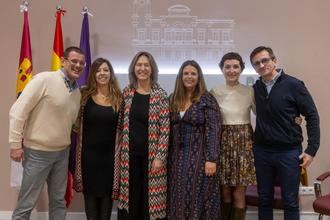 Toman posesi&#243;n cinco auxiliares administrativos en el Ayuntamiento de Guadalajara por promoci&#243;n interna