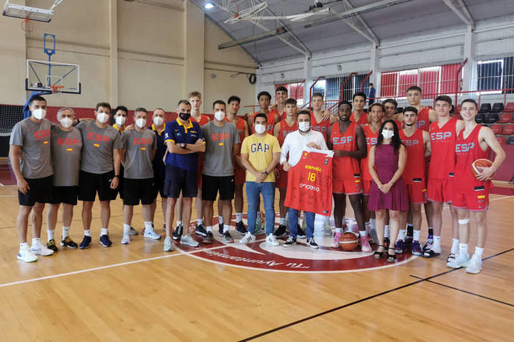 Concentración de la selección española U18 masculina de baloncesto en Azuqueca