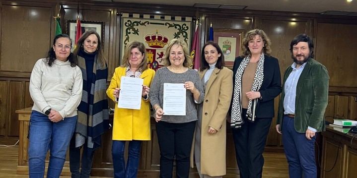 Ayuntamiento de Alovera y CEVA LOGISTICS firman acuerdo para acciones comunitarias