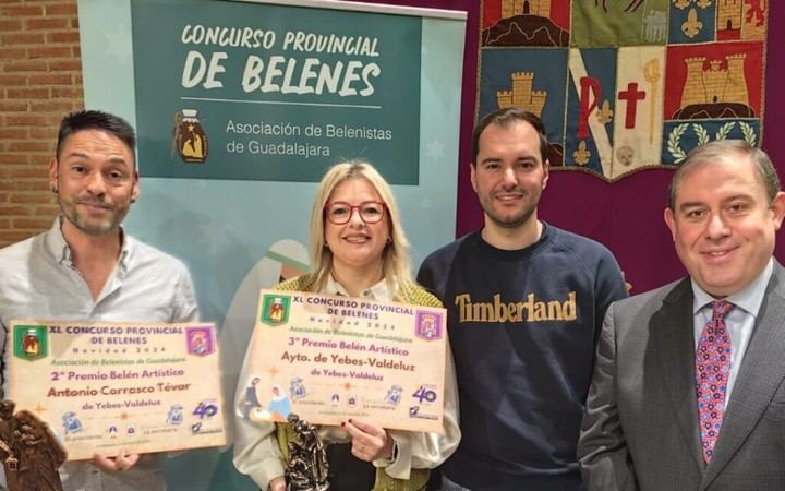 Yebes y Antonio Carrasco reciben premios en el Concurso Provincial de Belenes