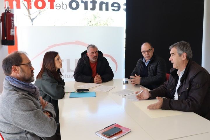 El PP muestra su apoyo a las autoescuelas y pide que se cubran todas las plazas de examinadores de tráfico en la provincia de Guadalajara 