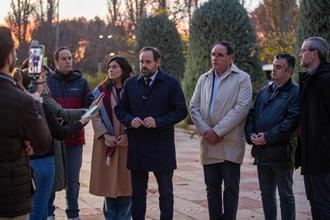 Núñez recuerda que Page lleva diez años prometiendo la autovía a Albacete-Cuenca y afirma que podrá cumplir su promesa si aprueba la enmienda del PP para construirla 