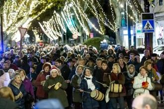 Guadalajara celebra la Navidad con su tradicional zambombada