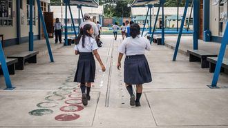 El Gobierno de Perú repartió alimentos contaminados entre los niños a cambio de sobornos