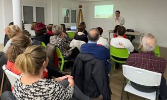 David Arboledas presenta su nueva novela "Mecidos por el viento" en la Biblioteca León Gil