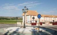 Una calle del municipio campiñero de Fontanar.