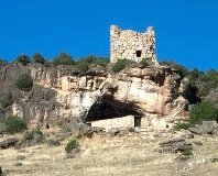 La Cueva de los Casares se erige sobre el Señorío de Molina