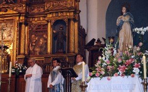 Un año más, Molina de Aragón se anticipa a la Navidad con su particular y emotiva Misa del Gallo