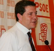 Page dice en Guadalajara que lo de menos es el sueldo de los políticos, lo verdaderamente importante es que los políticos se ganen el sueldo