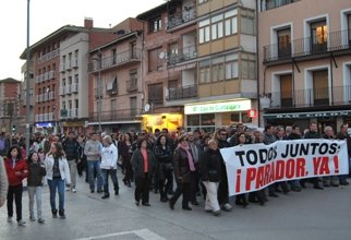 Cientos de personas reclaman el Parador en Molina de Aragón 