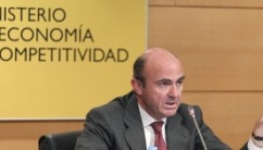 El 'plan De Guindos': un traje a la medida de Bankia si absorbe Unnim 