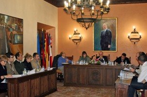 El Ayuntamiento de Sigüenza aprueba la enajenación de las parcelas del SUD-1,propiedad de Quabit Inmobiliaria,en favor de Cerro Murillo SL que construirá las viviendas, dada la mala situación económica de Quabit Inmobiliaria