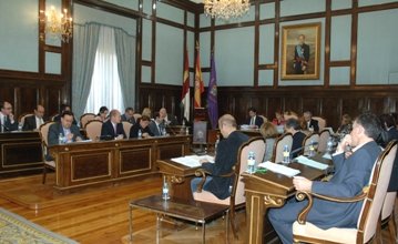 El Pleno de la Diputación provincial designa nuevos representantes en Órganos Colegiados