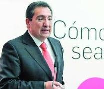 ¿Recortes? No para todos. El presidente de Banca Cívica, grupo en el que se integró la extinta Caja de Guadalajara, recibe 900.000 euros al año