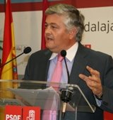 “El PP deja abandonadas a 2.500 familias de Guadalajara con los recortes en la ley Dependencia” 