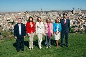 Presentados los cinco cabezas de lista del PP en CLM. De Antonio Román, Cospedal ha dicho que gracias a él "el PP llegó a ganar las elecciones en Castilla-La Mancha" 